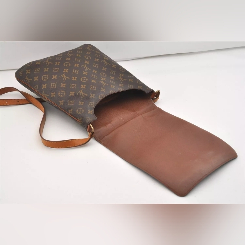 Vintage LOUIS VUITTON MUSSET Y2K Crossbody Shoulder Handbag Purse - Picture 10 of 16